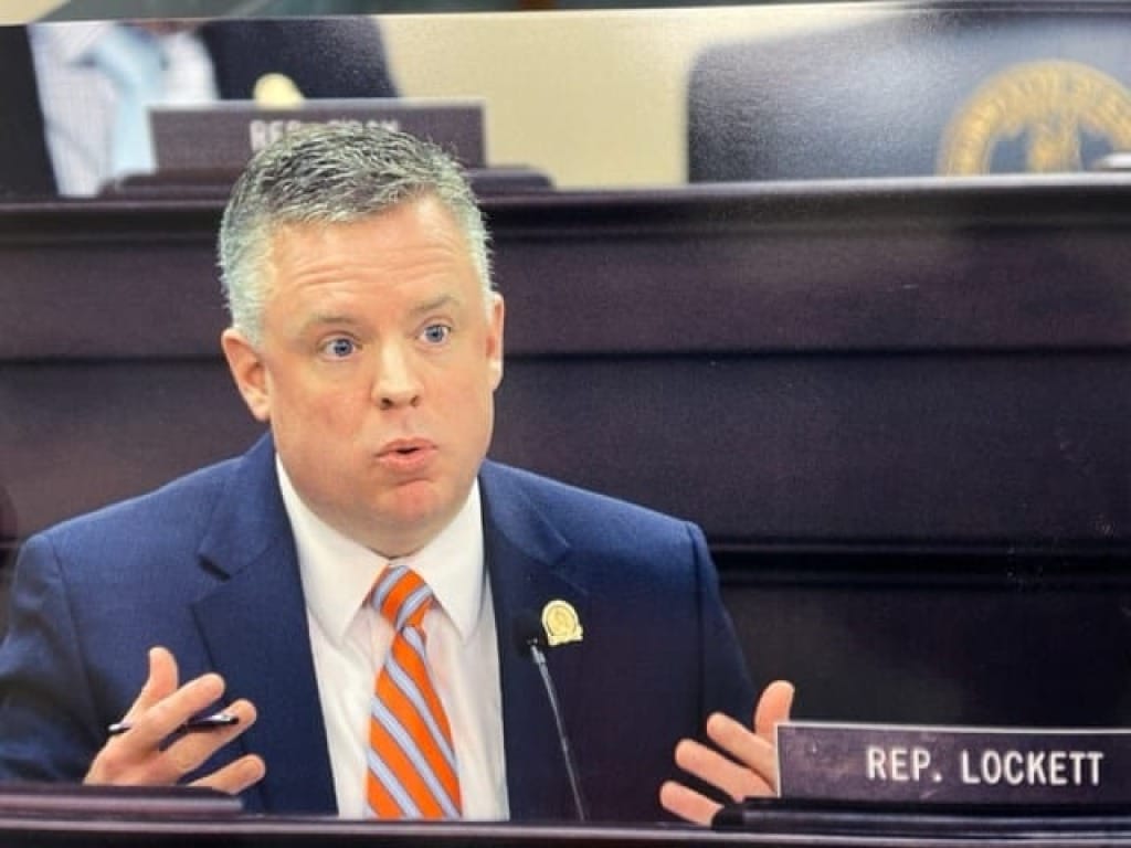 Bill Restructuring KentuckyWired Leadership Advances Amid Uncertainty