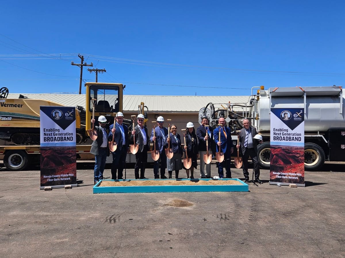 Navajo maakonna ja eX² Technology vaheline koostöö toetab Middle Mile Networki