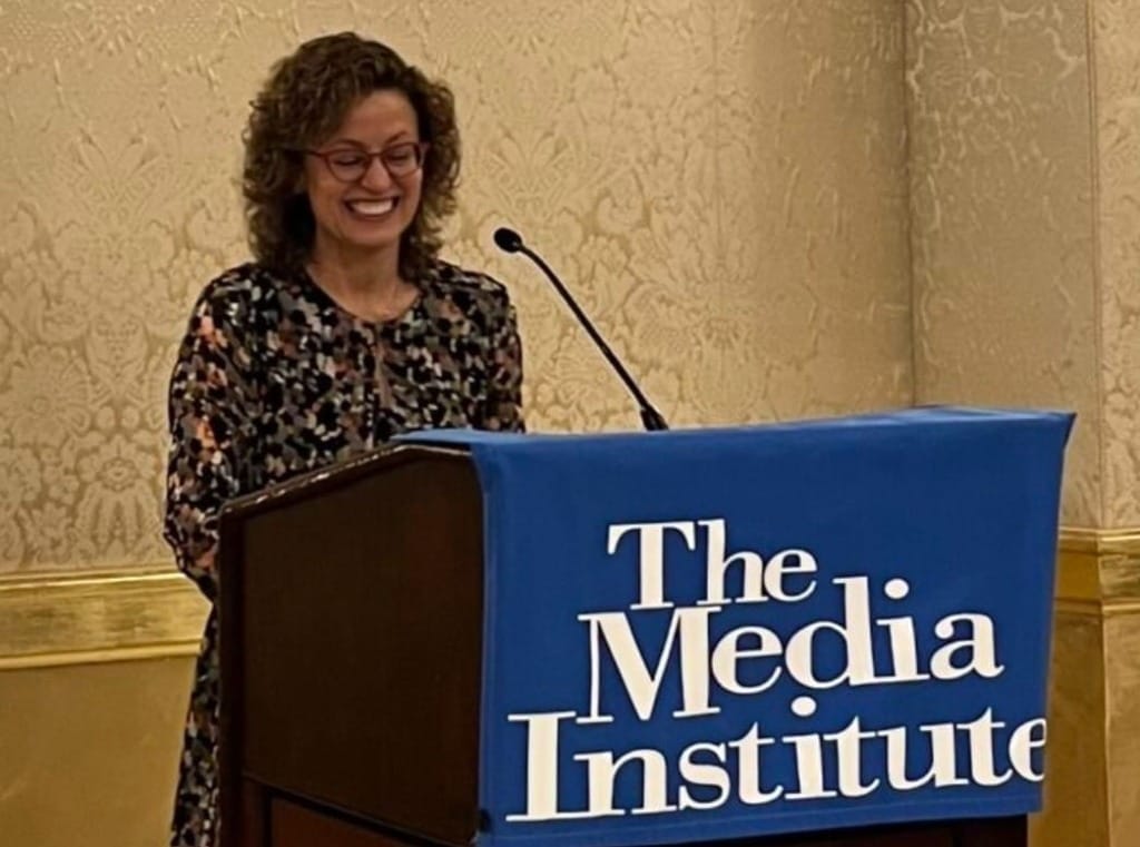 White House Pressure on Newsrooms a ‘B.F.D.,’ FCC’s Gomez Warns