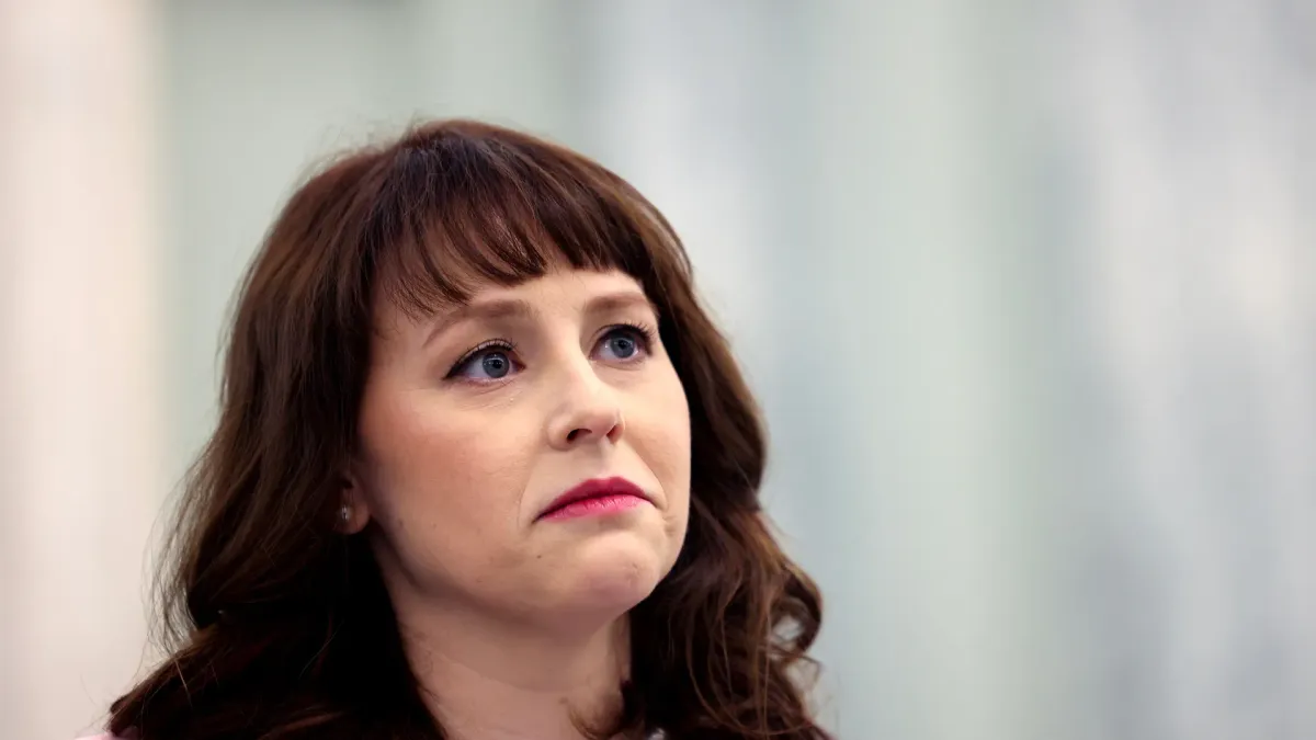 Roth Says NTIA Going After 'Unreasonable' BEAD Costs