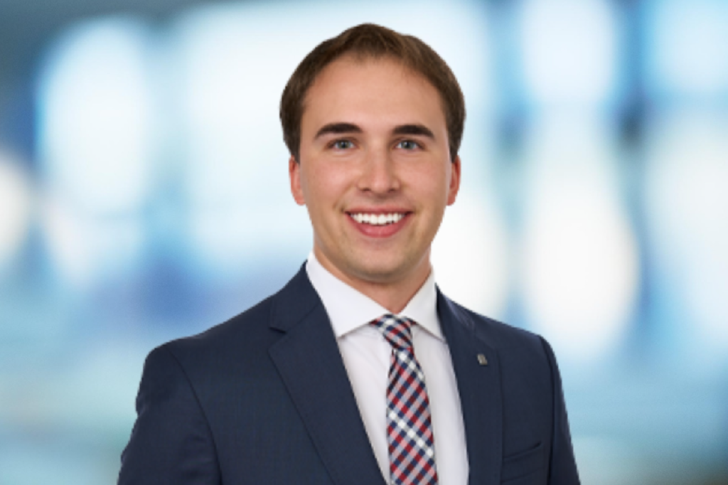 Coalition Presses FCC to Overturn T-Mobile–UScellular Approval