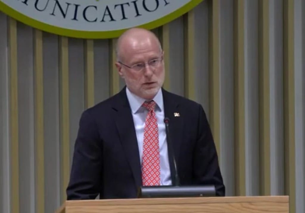 FCC Opens 6 GHz Band to Higher-Power, Outdoor Devices