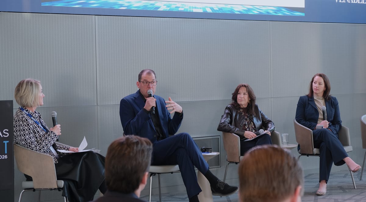 Holistic Approach Is Needed to Solve Energy Bottlenecks, Panel Says