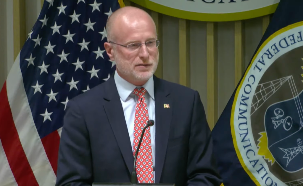 FCC Adopts Copper Retirement, Call Center Onshoring Orders