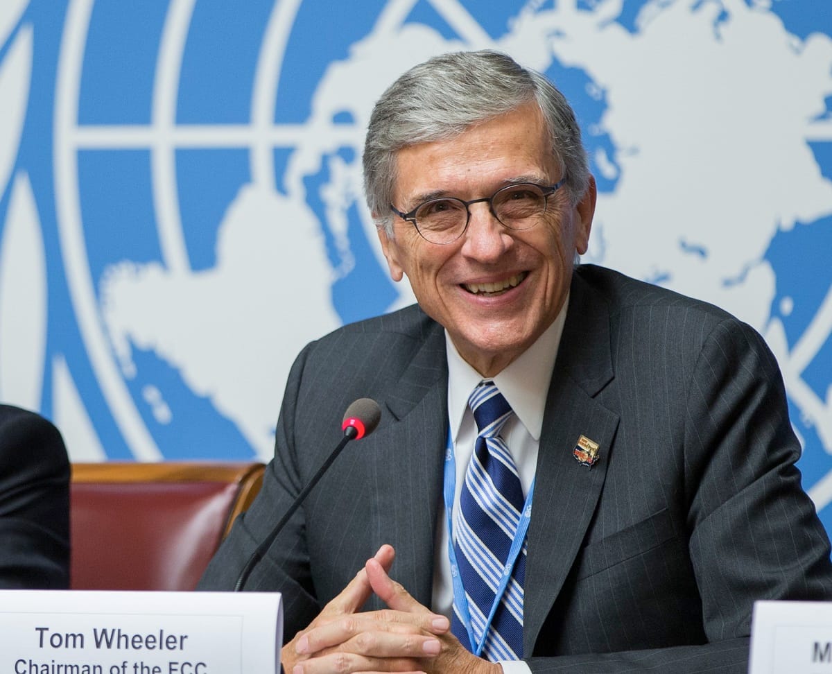 Turning an ‘Evolutionary’ 5G Wireless Technology Into an International Race is Purely Political, Says Tom Wheeler