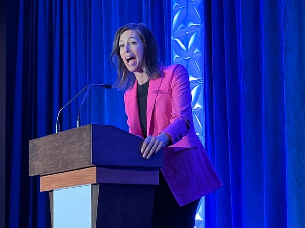 Rosenworcel Jokes at FCBA Chairwoman’s Dinner