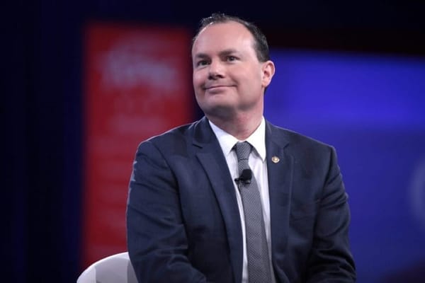 Sen. Lee Proposes Bill to Defund NPR and PBS