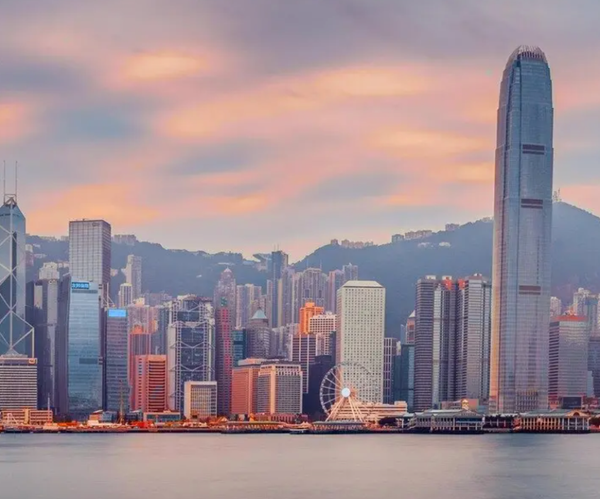 FCC Boots Hong Kong Telecom, Citing China Ties