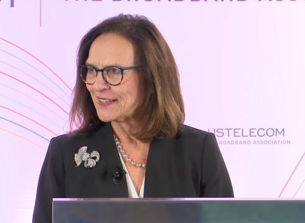 Fischer Wants More Fiber for Nebraska from Trump’s Commerce Department