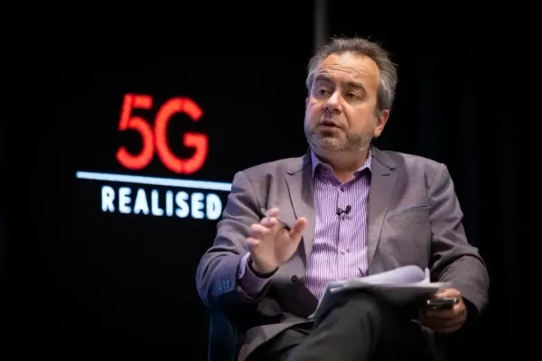 Dean Bubley: Key Lessons from Hong Kong’s 6 GHz Spectrum Auction