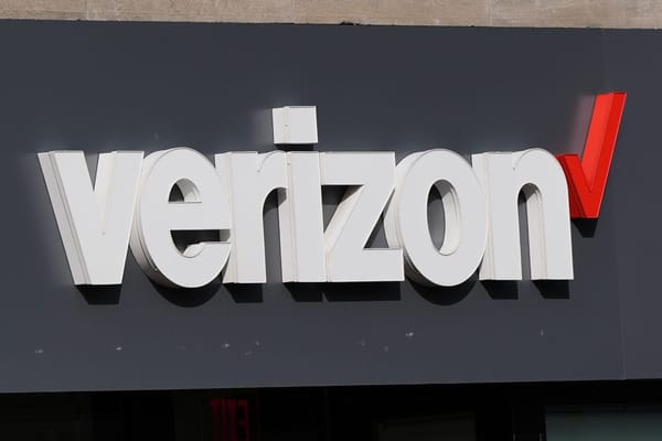 Verizon to Supreme Court: FCC Forfeiture Process Invalid