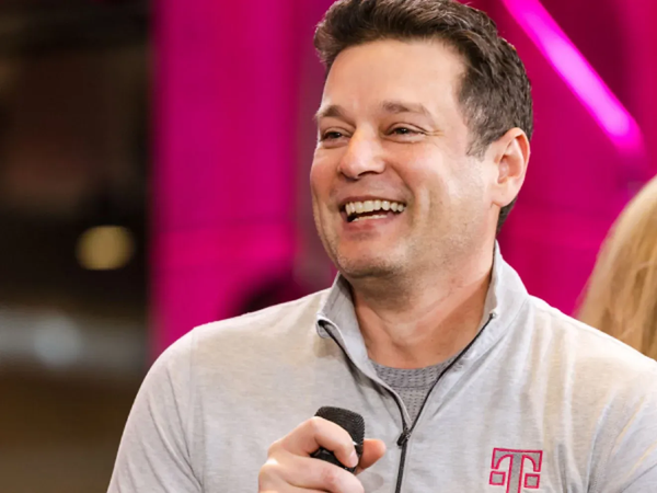 After Losing Restraining Order Fight, T-Mobile Expands Online Switching Tool