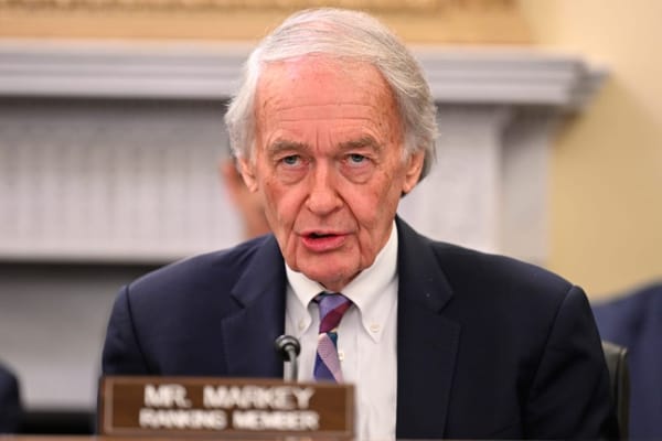 New Senate Bill Would Halt Federal Funding for Trump’s AI Executive Order