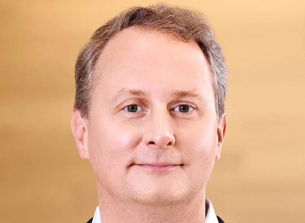 Charter, Comcast Focused on Customer Service, Savings to Win Customers Back