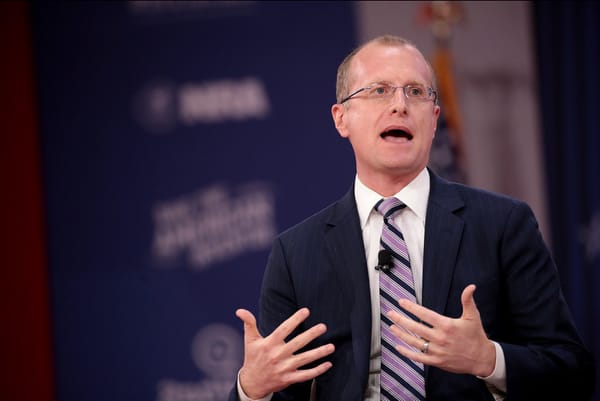 FCC Commissioner Carr Criticizes BEAD Fiber Priority Ahead of Funding Allocation
